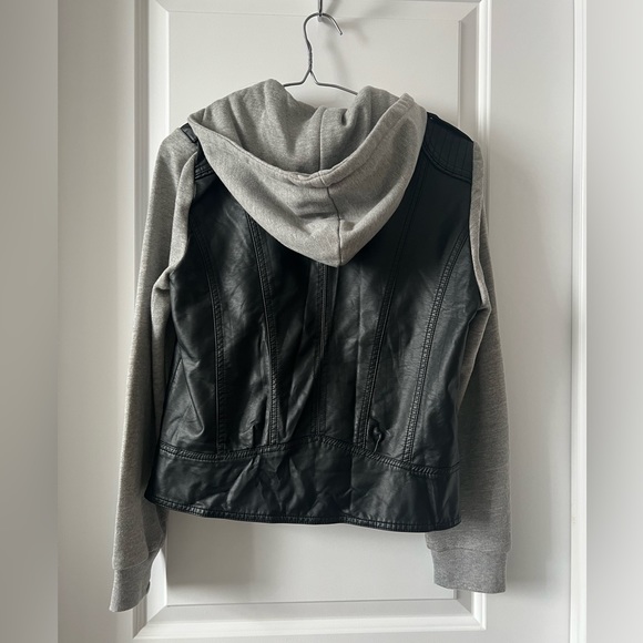 Jacket - Picture 2 of 3